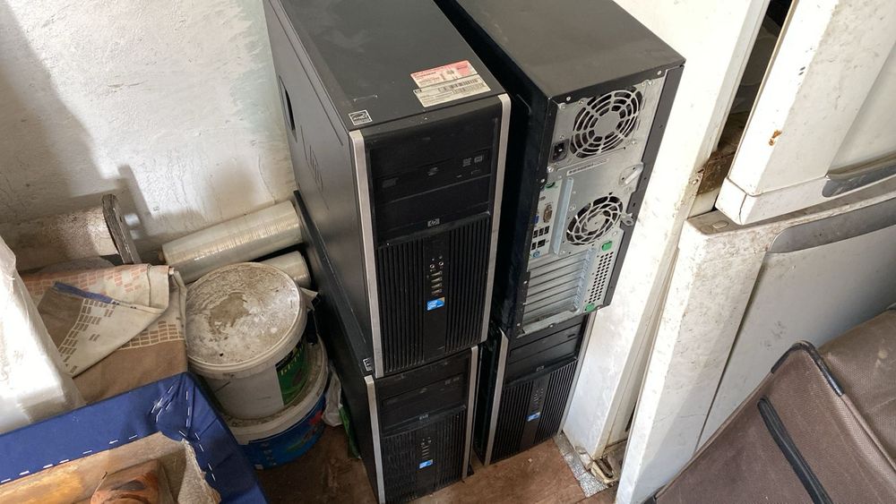 Продоется манитор с процессором  в рабочем состояние