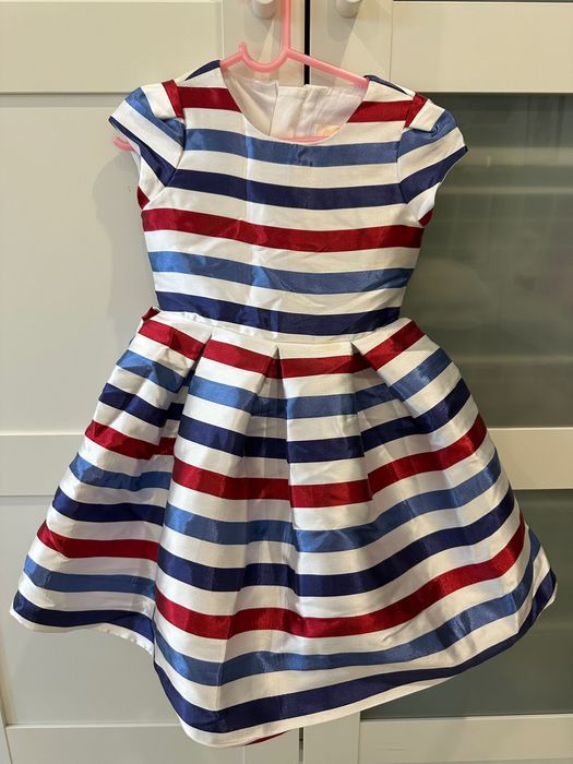 Детска рокля на Petite Fleur