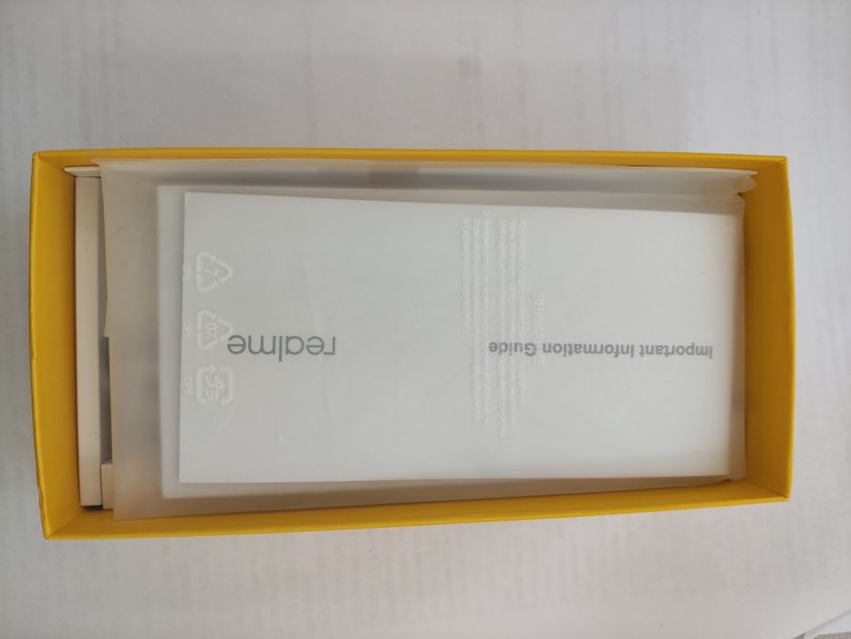 Продам телефон Realme C31