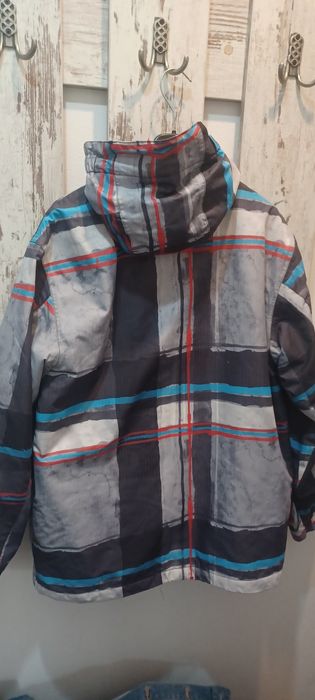 Зимни якете 152 см.