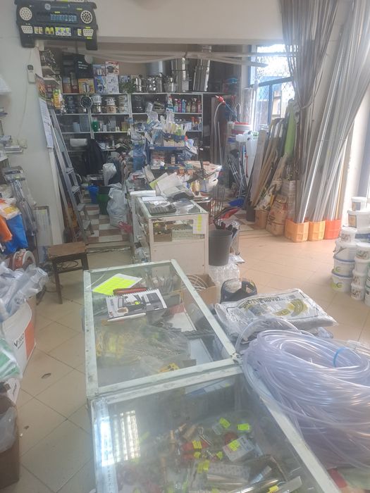 Продавам железария