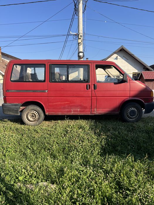 Volkswagen T4 an 2000 9locuri
