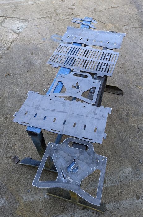Gratar demontabil BBQ grill din otel 3mm