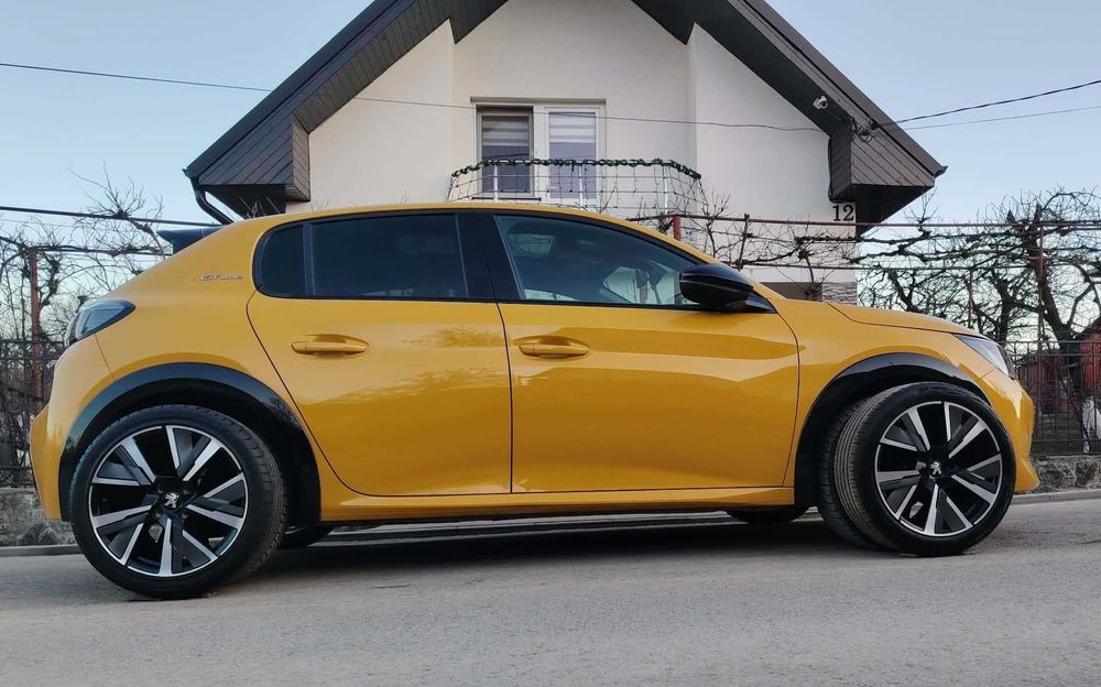 vand jante aliaj peugeot 208 gt