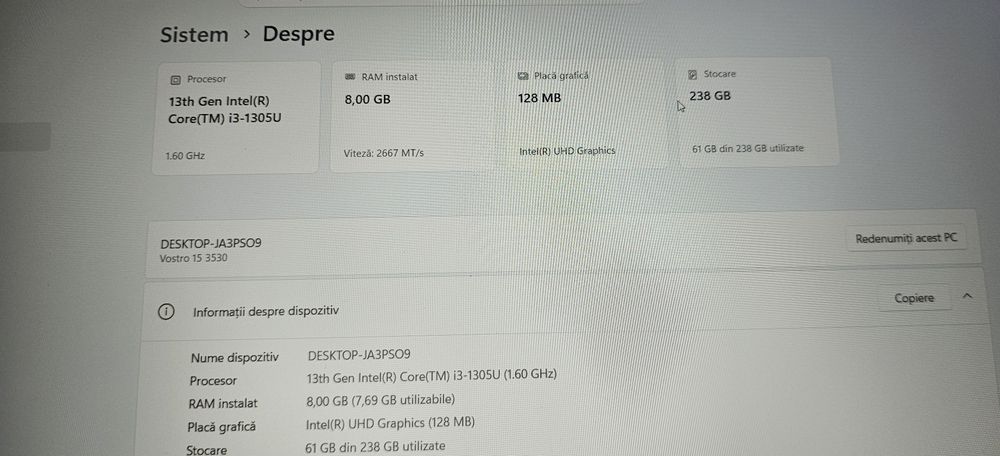 Dell  Vostro i3-1305u