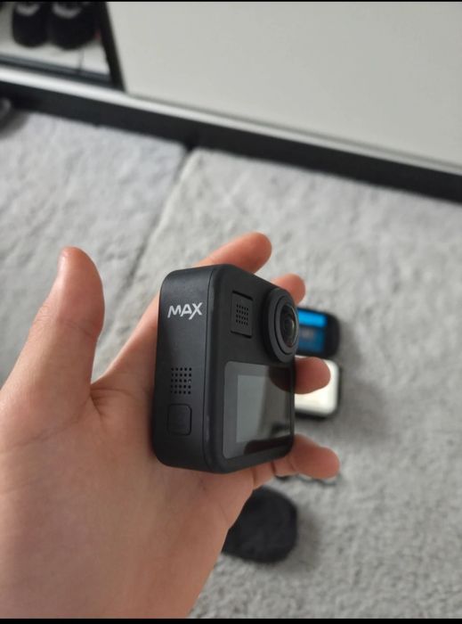 Go pro max cititi descrierea