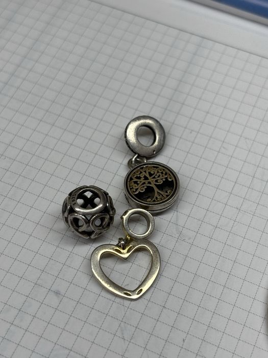 Браслет Pandora Brilliant Bow + 3 шарма
