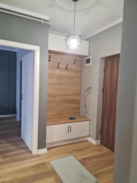 Apartament de închiriat, Florești