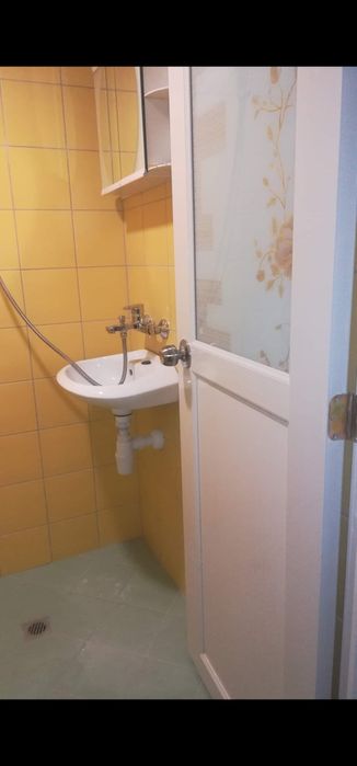 Дава се под наем Ателие в Мездра - 30 кв.м за 178.5 € - Снимка #1