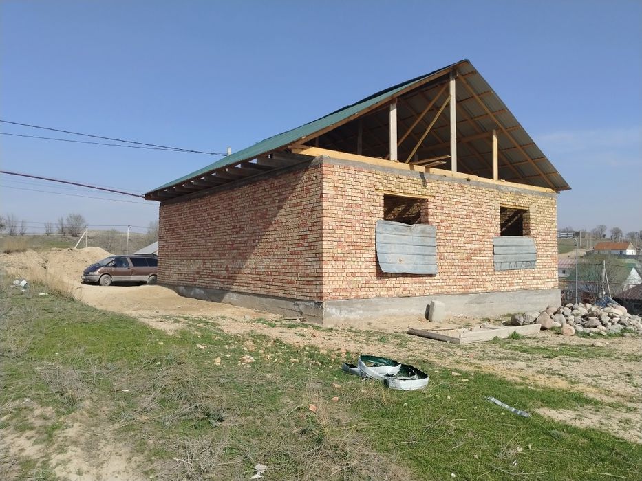 Жер үй сатылады..