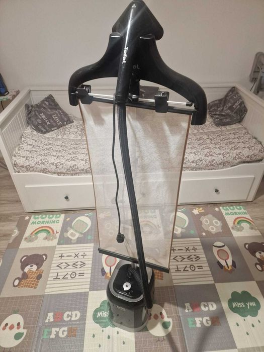 Aparat de calcat vertical cu aburi Tefal Pro Style IT3440E0