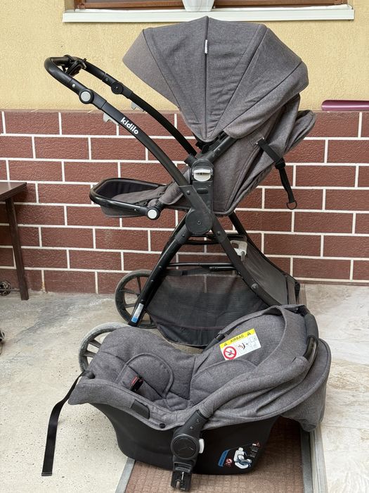 Продается фирменная детская коляска Kidilo G1603