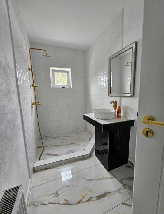 Casa superba de inchiriat in Zarnesti, zona Tohanita
