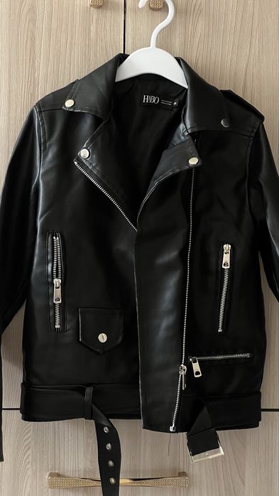 Кожаная курточка на девочку