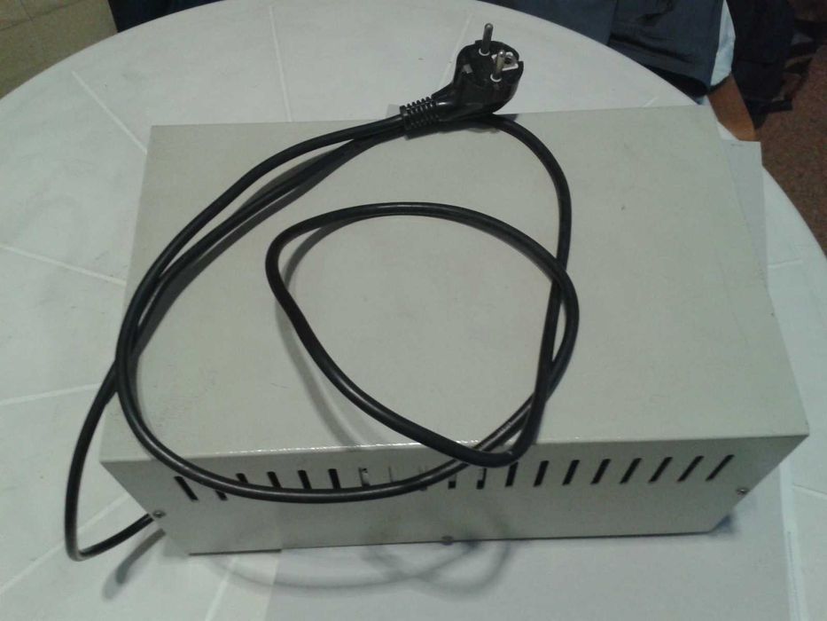 Резервно захранване UPS, инвертор