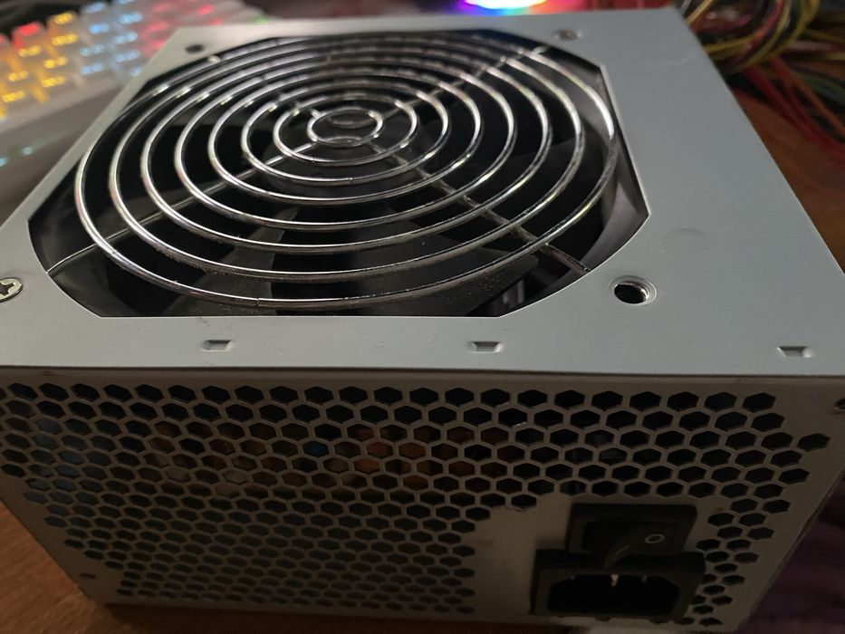 Блок питания FSP 460W