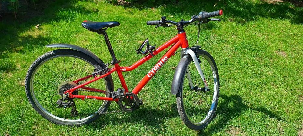 Vând bicicletă Cygnus 24 inch