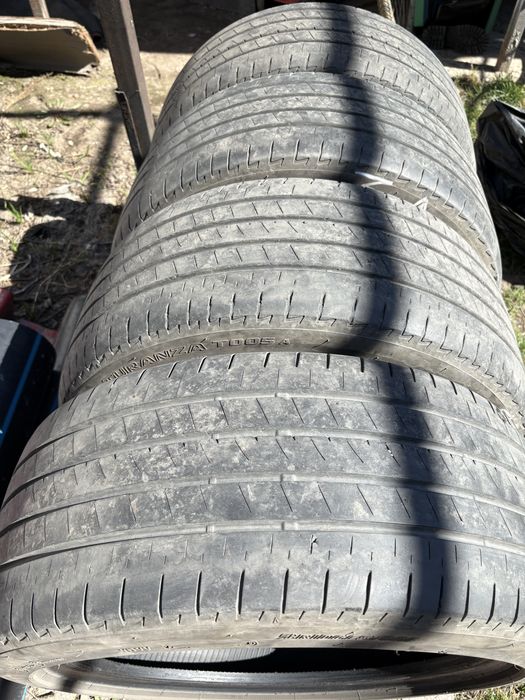 235/45/18 шины Bridgestone