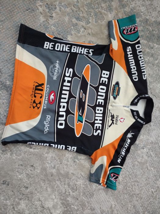 Спортна тениска за колоездене