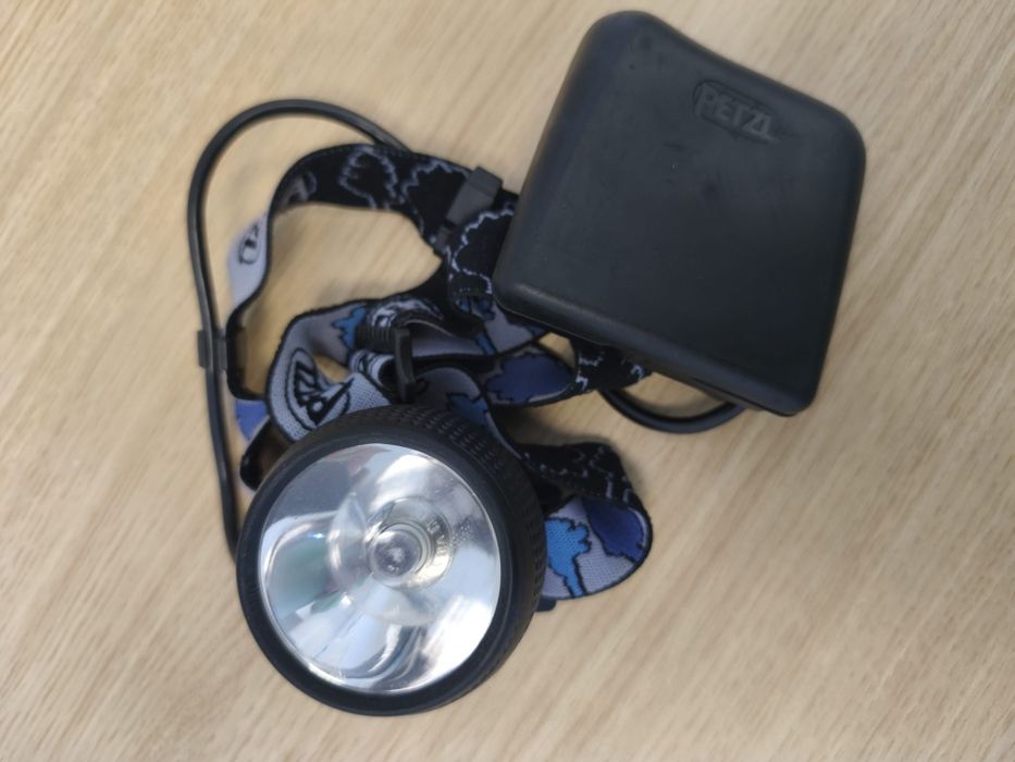 Lanterna frontala Petzl
