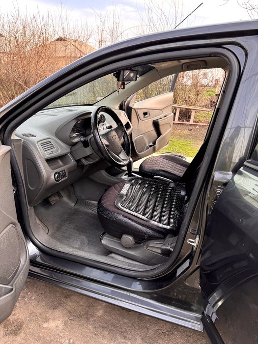 Chevrolet Cobalt 2023