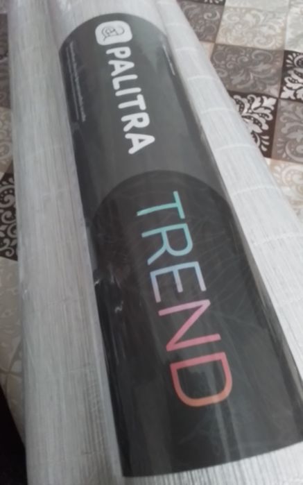 Продам обои новые.