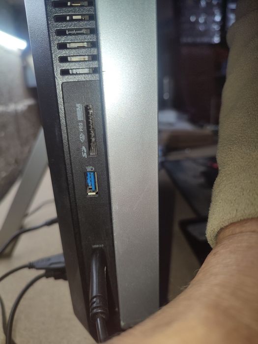 Моноблок Acer 23 " Core i3 3320