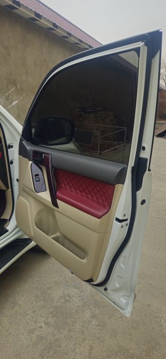 Toyota Prado Land Cruz