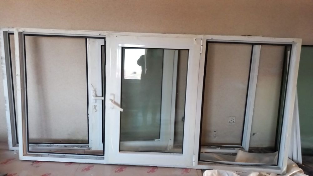 Fereastră tâmplărie aluminiu cu geam termopan  (2 buc)