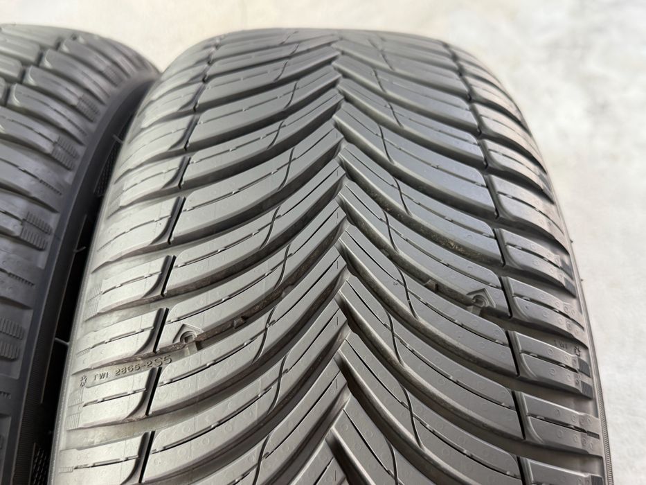 205/60/16 Kleber 4Броя: 250€ на 100км Всесезонни гуми