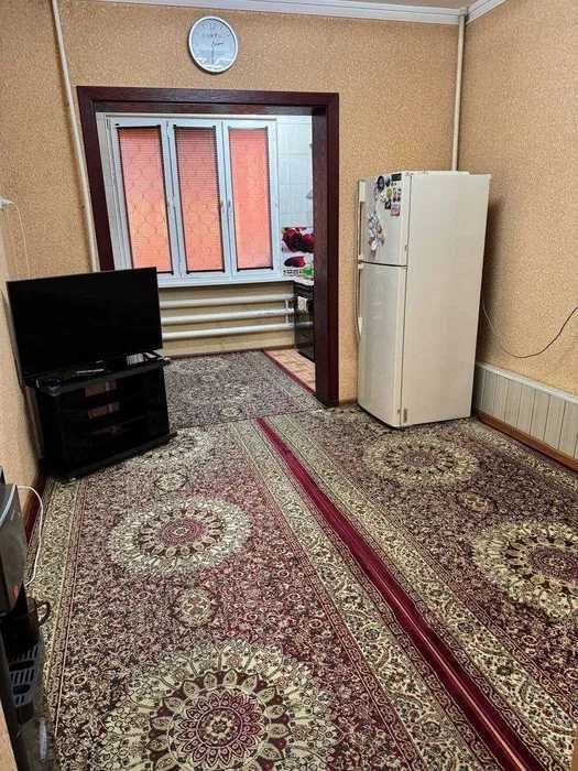 Продается 4х комнатная квартира,Район Сергели 5,2 я станция метро,0837