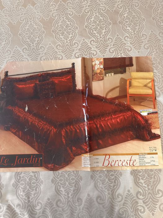 Покрывало с наволочками