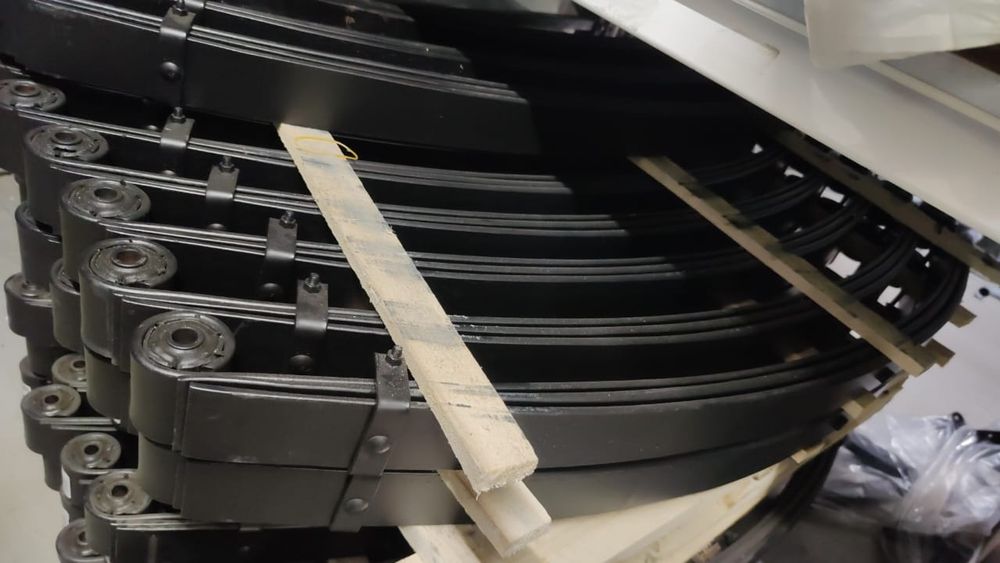 Продам новые  рессоры и листы на газель