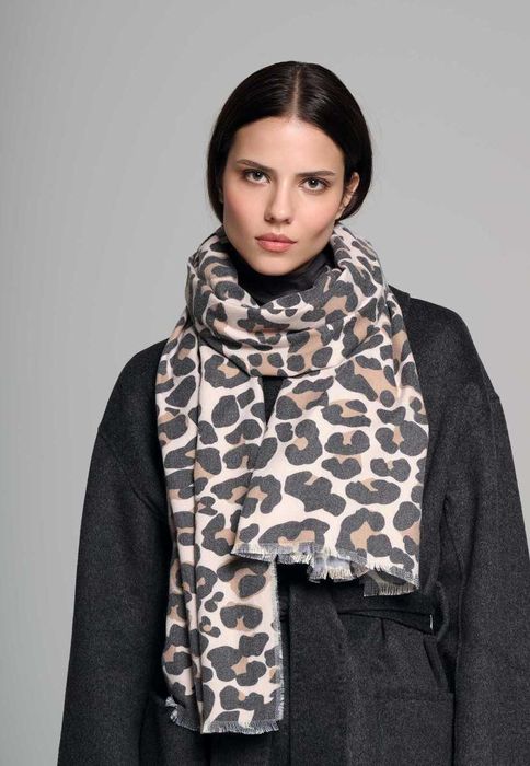 продаю палантин женский