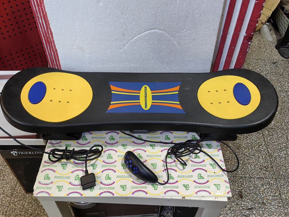 Thrustmaster скейтборд / сноуборд за Playstation 2