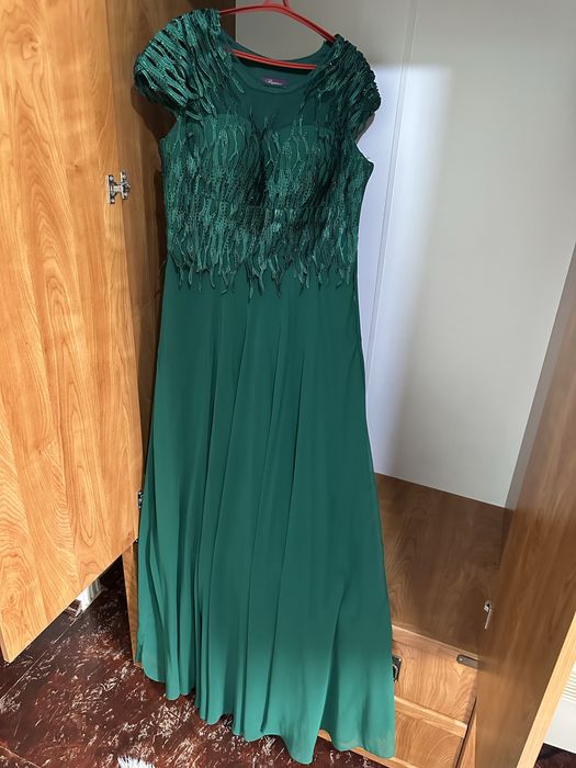 Шикарное платье вечернее платье , платья