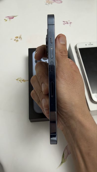 Продается Iphone 13 про 256 подарок iphone 6
