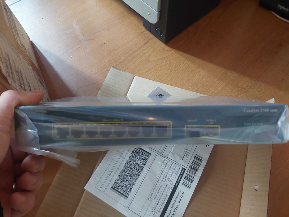 Switch profesional CISCO Catalyst 2940