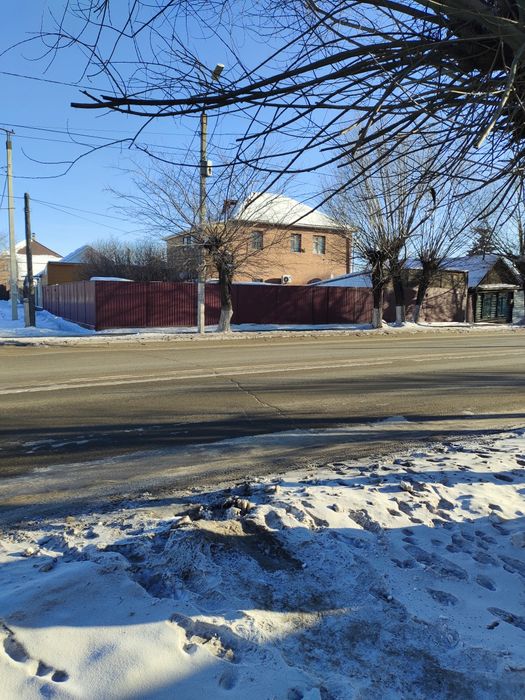 Продам коттедж в центре города