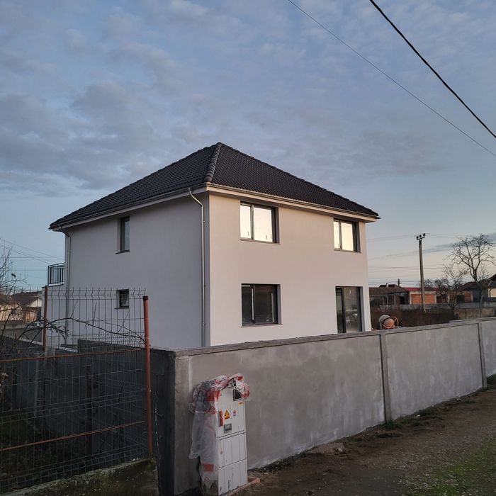 Casa proprie de vanzare