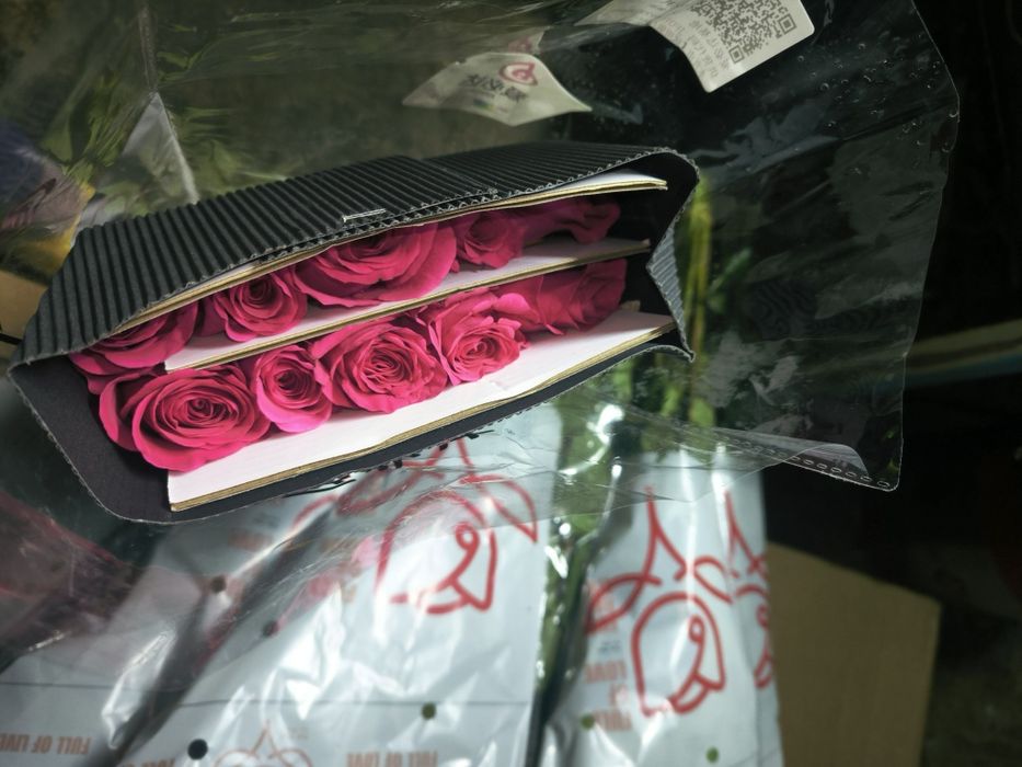 Продам Розы.На 8марта