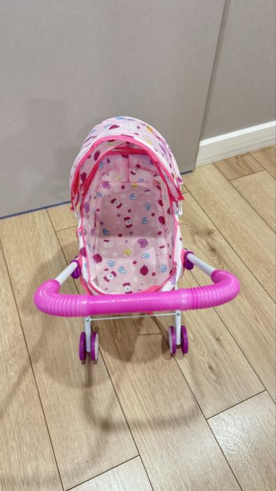 Коляска для кукол