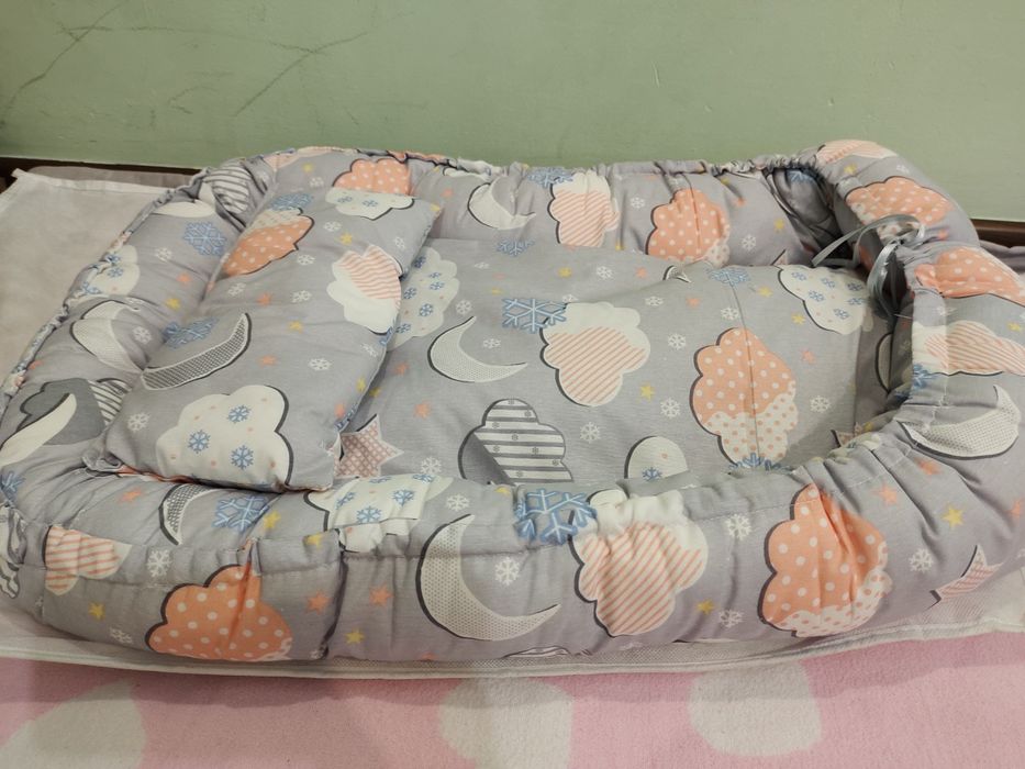 Коконы и подушки