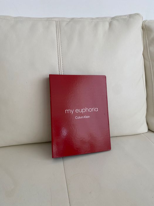 Нов. Оригинален фотоалбум на Calvin Klein