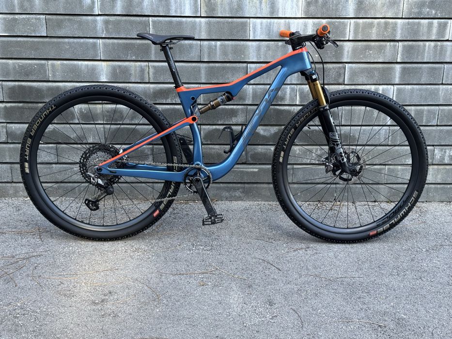 Планински карбонов велосипед KOBA SENTIERO (M размер)