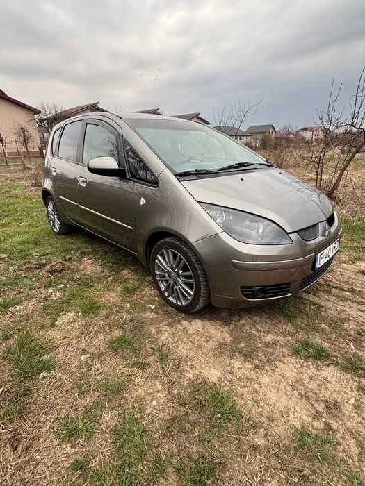Mitsubishi Colt, a.f. 2008, 4 portiere, diesel, 1500 cmc, înmatriculat