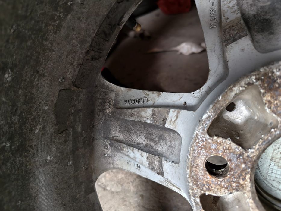 Продам оригинальные диски R16 5/112