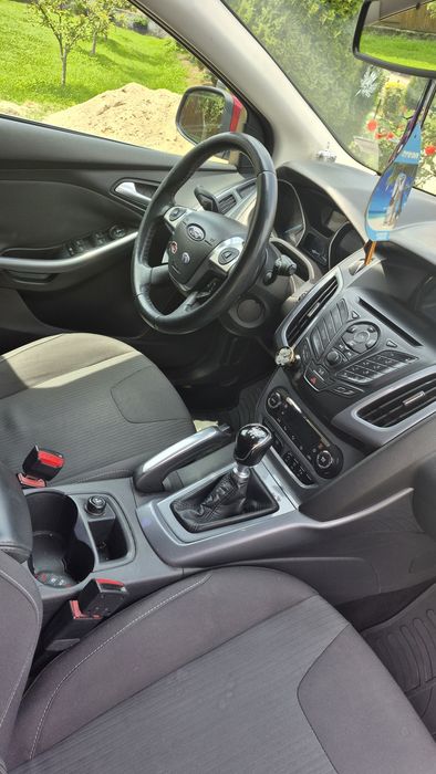 Ford Focus 1.6 benzina