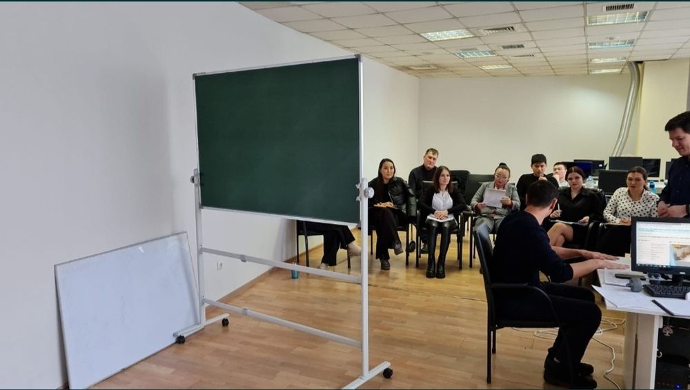 Маркерные доски в Актау двухсторонние