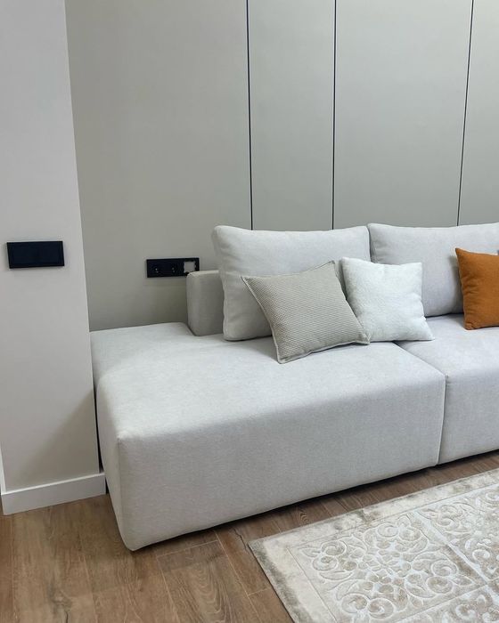 Диваны в наличии и под заказ по вашим дизайнам